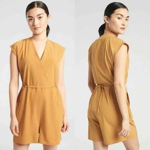 {Athleta} Marlow Short Sleeve V Neck Drawstring Romper in Tuscan Gold